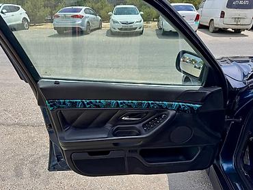 bmw x6 m50d servotronic: BMW 7 series: 3.5 l | 1996 il Sedan — 6