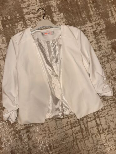 Dəstlər, kostyumlar: Qadın geyim dəsti - Qara qısa qol don: sadə, bədənə oturan siluet — 5