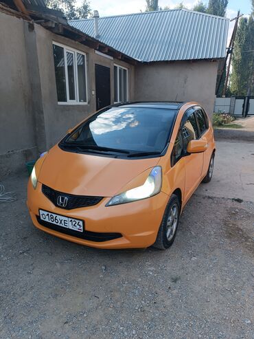 домкраты на авто: Honda Fit: 2009 г., 1.3 л, Автомат, Бензин