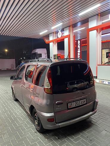 Продажа авто: Toyota Yaris Verso: 2004 г., 1.3 л, Автомат, Бензин, Минивэн — 4