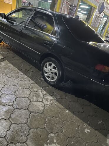 тойота фун: Toyota : 2001 г., 2.2 л, Автомат, Бензин