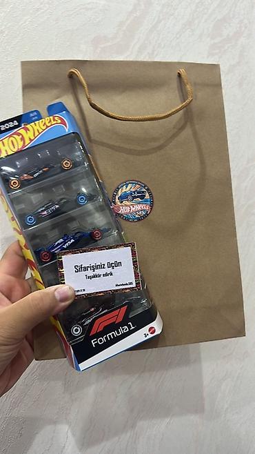 e46 bmw: ‼️DIQQETLI OXU‼️ Ferqli Hotwheels modelleri satilir Mercedes CLK—25₼ — 6