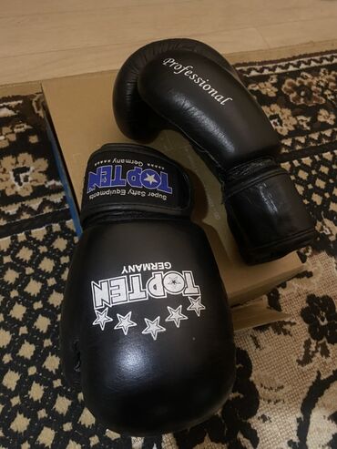 перчатки без пальцев: Боксерские перчатки TOP TEN (Germany), серия Professional. 8 юнций -