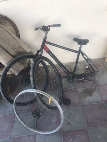 velosiped tormuz: Salam Satılır mökem Velodu süret Ucur Tormuz yoxdu Arxa Tekerin Oxu
