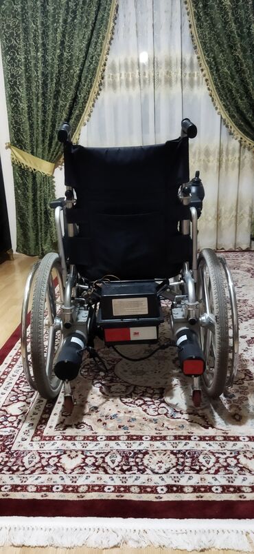 Əlil arabaları: Matorlu əlil arabası satilir. Araba yaxşı vəziyyətdədir və tam — 4