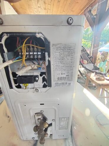 tablet za decu: Standard Air Conditioners