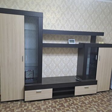 стульчик для новорожденных 3 в 1: Зал үчүн гарнитур, ТВ үчүн тумба, ДСП