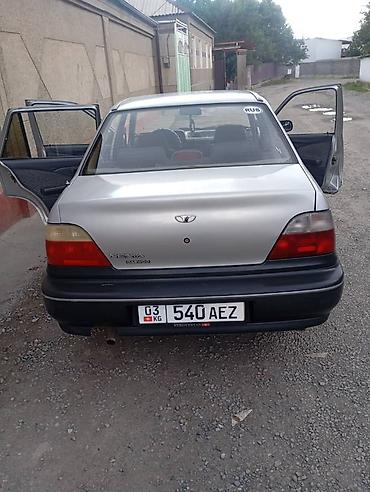 Унаа сатуу: Daewoo Nexia: 2002 г., 1.5 л, Кол менен иштөөчү, Газ, Седан — 4