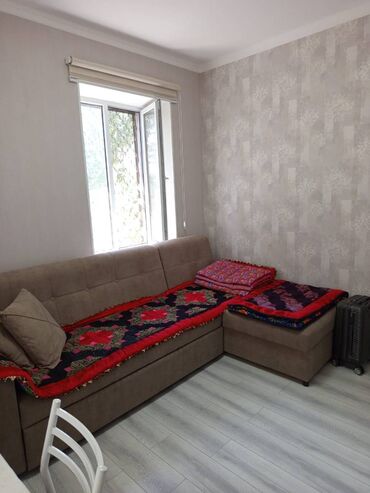 кто ищет комнату на подселение: 1 комната, 25 м², Индивидуалка, 2 этаж, Евроремонт