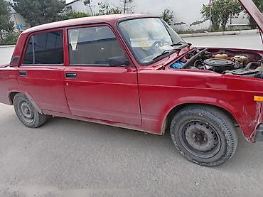 07 qapı: LADA 21 05 qırmızı rəngli sedan avtomobil. 07 YƏ YĞLIB BƏZİ — 3