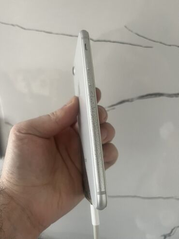 Apple iPhone: IPhone 6s, 256 GB, Gümüşü, Qırıq — 5
