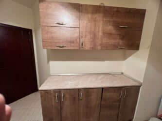 Tumbalar: Metbex mebeli 80 azn. Olcusu texmini 1,50-2m. Unvan 20ci sahe