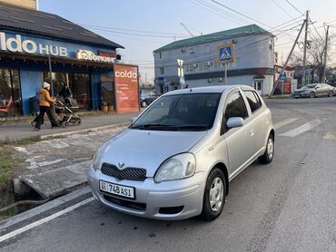 Toyota: Toyota Vitz: 2002 г., 1.3 л, Автомат, Бензин, Хэтчбэк