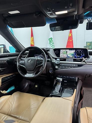 Lexus: Lexus ES: 2021 г., 2.5 л, Автомат, Гибрид, Седан — 7