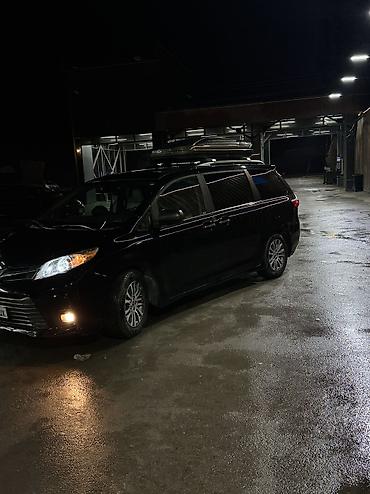 Toyota: Toyota Sienna: 2020 г., 3.5 л, Автомат, Бензин, Минивэн — 10