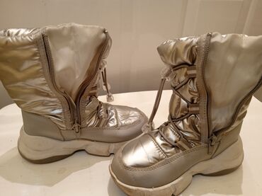 Čizme: Očuvane vodootporne, prijatne i tople čizmice za devojčice – broj 28 — 7