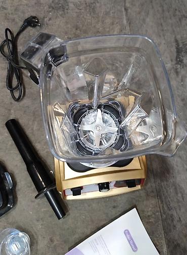 Blenderlər: Bar blender Peşəkar Kommersiya Blender Model: A5 Gərginlik: 220V/60Hz — 2