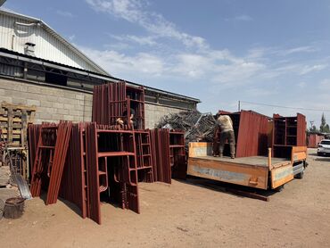 Строительные леса, стойки: Оптом продаю Оптом и в розницу Леса Строительный Леса 500-комп Есть — 5