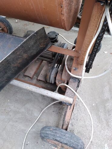 Beton qarışdıranlar: Elektrik mühərrikli qarışdırıcı/baraban tipli sənaye mikseri - Güclü — 4