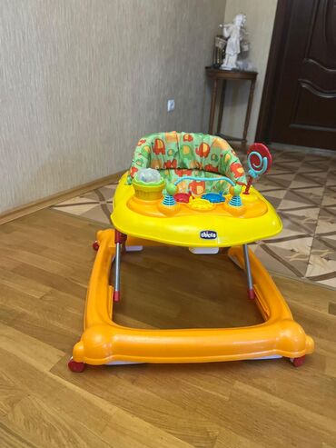 Игрушки: Chicco xadinok 40 azn tecili satilir hec bir prablemi yoxdu baha