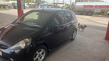 хонда cvic: Honda Fit: 2003 г., 1.3 л, Автомат, Бензин, Хэтчбэк — 2
