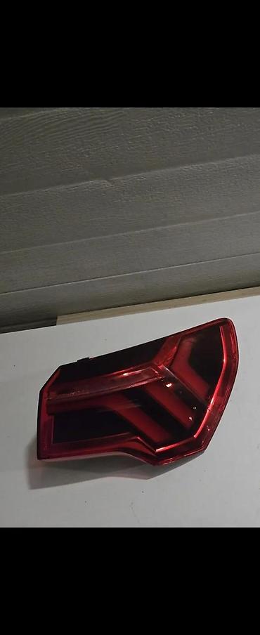 glava upravljaca: AUDI Q3 STOP SVETLO 03A945092 | Audi vw delovi ALTINA ZEMUN — 2