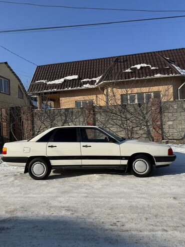 Audi: Audi 100: 1986 г., 1.8 л, Механика, Бензин, Седан