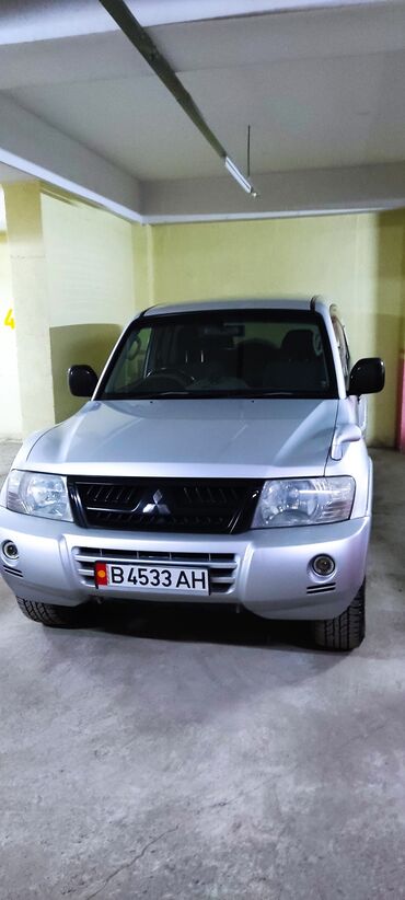 Mitsubishi: Mitsubishi Pajero: 2003 г., 3 л, Автомат, Бензин, Внедорожник