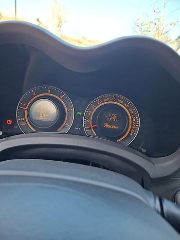 09 maşın: Toyota Auris: 1.4 l | 2007 il Hetçbek — 7
