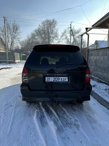 Mitsubishi: Mitsubishi Space Wagon: 1998 г., 2.4 л, Автомат, Бензин, Минивэн