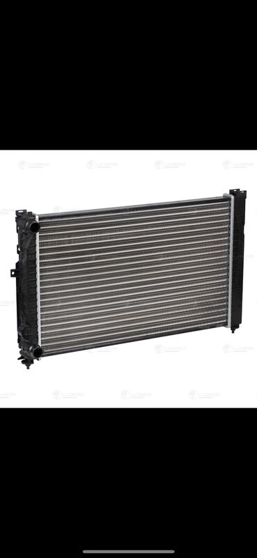 Радиаторы: Радиатор охлаждения двигателя Радиатор радиатора радиаторы Все виды — 9