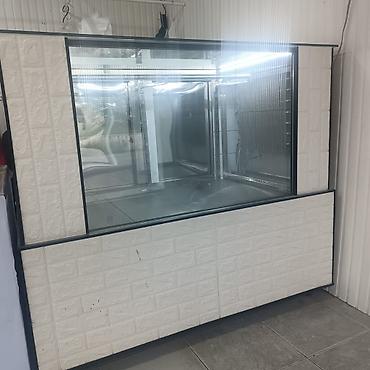 Soyuducu avadanlığı: *SEVA XİRDALAN* Şüsəli Ət vitrini satilir. Ölçü uzunluq 150sm — 1