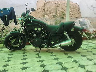 бишкек мото: Yamaha V-Max — мощный классический power-cruiser с V‑образным — 1