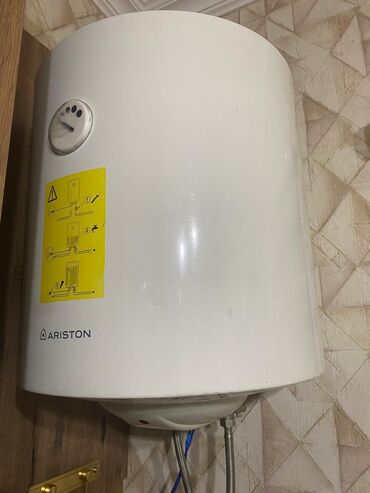 Aristonlar: Ariston 50 l