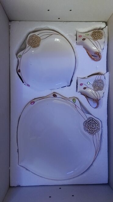 Çay dəstləri və servizlər: Çay dəsti, rəng - Ağ, Farfor, Madonna, 6 nəfərlik -da lalafo.az — 3 Çay dəstləri və servizlər: Çay dəsti, rəng - Ağ, Farfor, Madonna, 6 nəfərlik — 3