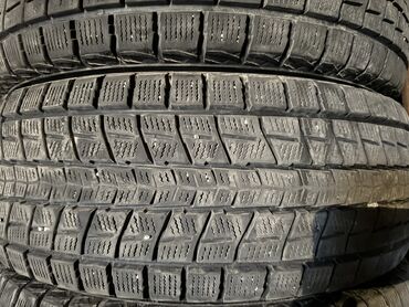 продаю шины 185 65 15: Шины 265 / 65 / R 17, Зима, Б/у, Комплект, Dunlop