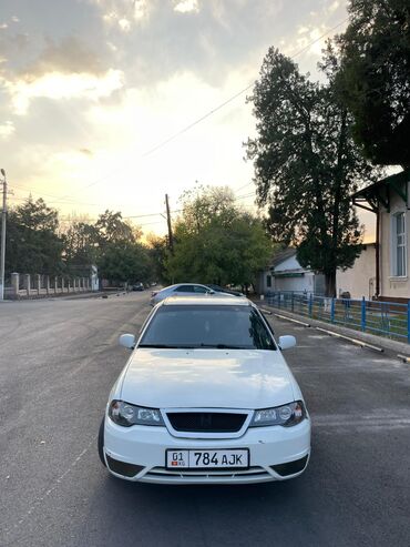 Daewoo: Daewoo Nexia: 2012 г., 1.5 л, Механика, Бензин, Седан