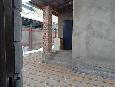 Продажа коттеджей и домов: Продаётся жилой дом с участком, огороженный капитальным забором из — 3