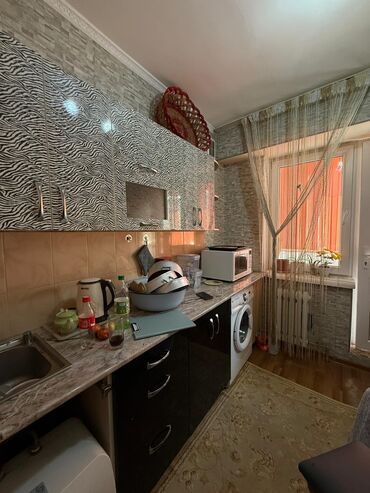 Продажа квартир: 1 комната, 35 м², Индивидуалка, 3 этаж, Косметический ремонт