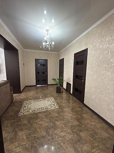 Продажа коттеджей и домов: 4 комнаты, 120 м², 10 соток, Бишкек, Собственник — 9