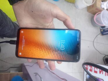 samsung u700: Samsung Galaxy A10, 32 GB, rəng - Qara, Zəmanət