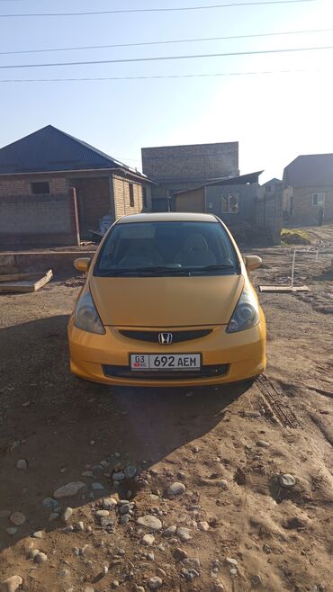 срочно продается матиз: Honda Fit: 1.3 л, Вариатор, Бензин