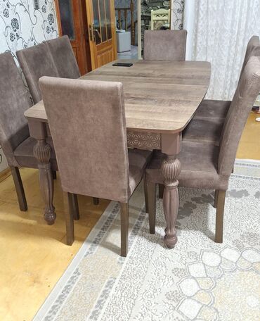 Divan və kreslo dəstləri: Acilan masa desti satilir 370 azn ideal veziyyetde demek olarki hec 1