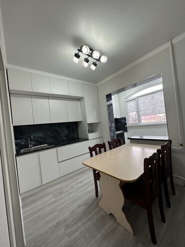 Долгосрочная аренда квартир: 2 комнаты, Собственник, Без подселения, С мебелью частично at lalafo.kg — 4 Долгосрочная аренда квартир: 2 комнаты, Собственник, Без подселения, С мебелью частично — 4