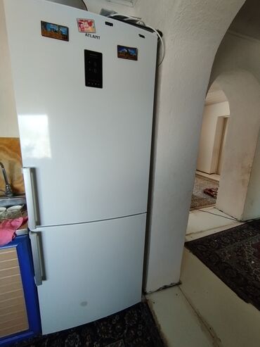 рассрочка холодильников: Холодильник Atlant, Б/у, Двухкамерный