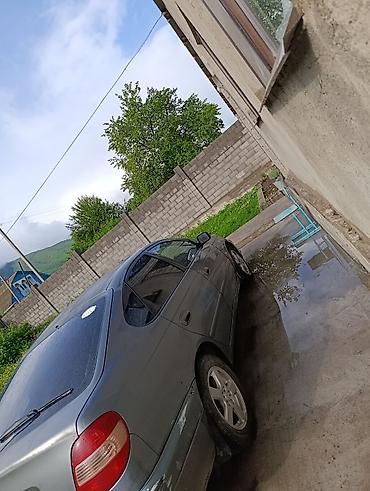 smart open: Toyota Avensis: 2002 г., 1.8 л, Механика, Бензин, Седан — 3