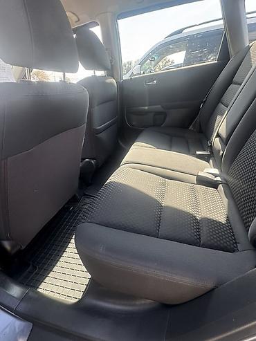 хетчбэк: Honda Civic: 2005 г., 1.7 л, Автомат, Бензин, Хэтчбэк — 4