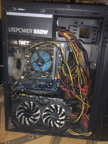 игровой ноутбук баку: I5 3470 gtx 950 + gtx 750 10 рам 250 ссд kingston 550 ват + 230 ват