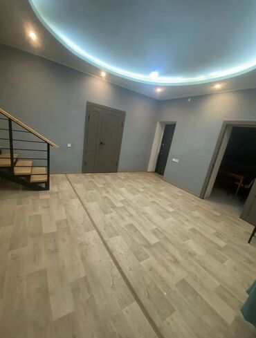 бишкее: 190 м², 5 комнат, Бронированные двери, Подвал, погреб, Сарай