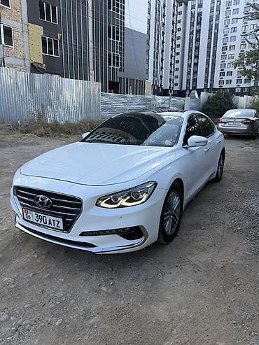 sonata nurais: Hyundai Grandeur: 2018 г., 3 л, Автомат, Газ, Седан — 3